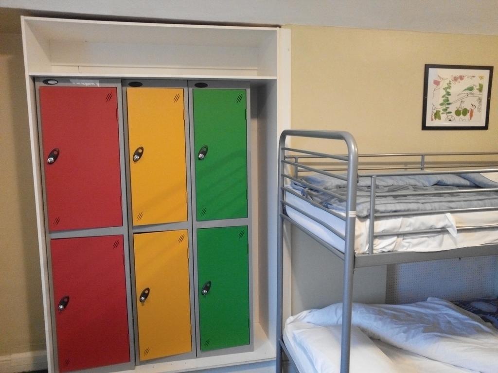 Mec Hostel Дъблин Екстериор снимка
