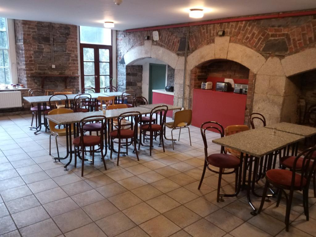 Mec Hostel Дъблин Екстериор снимка